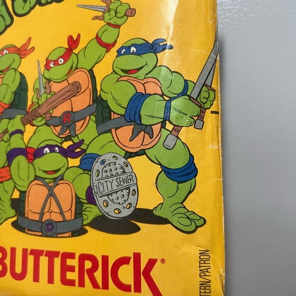 Butterick 5143 Kids Size 4-14 Teenage Mutant Ninja Turtles Playsuit patterns - Picture 2 of 9